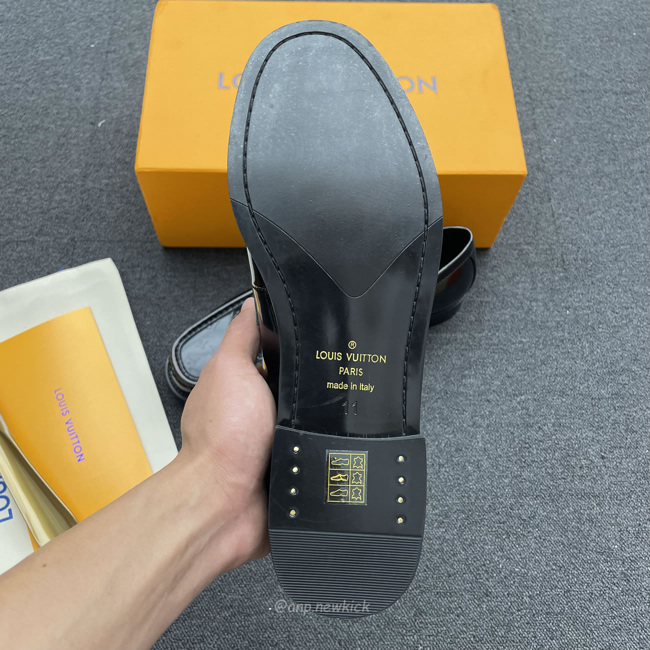 Louis Vuitton Spring Summer 2023 Major Loafers (5) - newkick.app